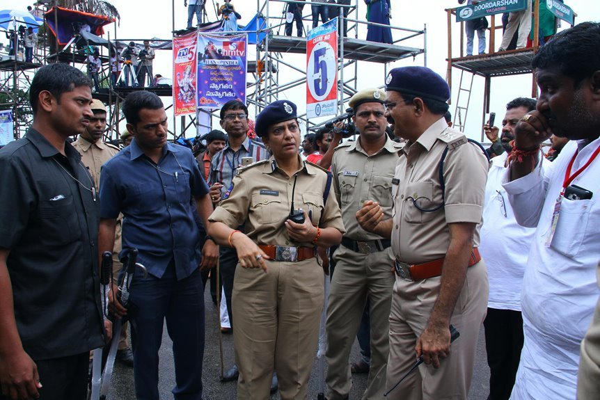 communication oversight center numbers